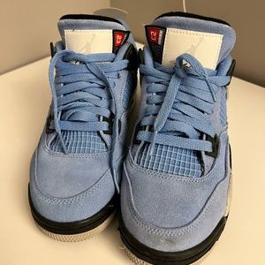 Jordan 4 retro university blue